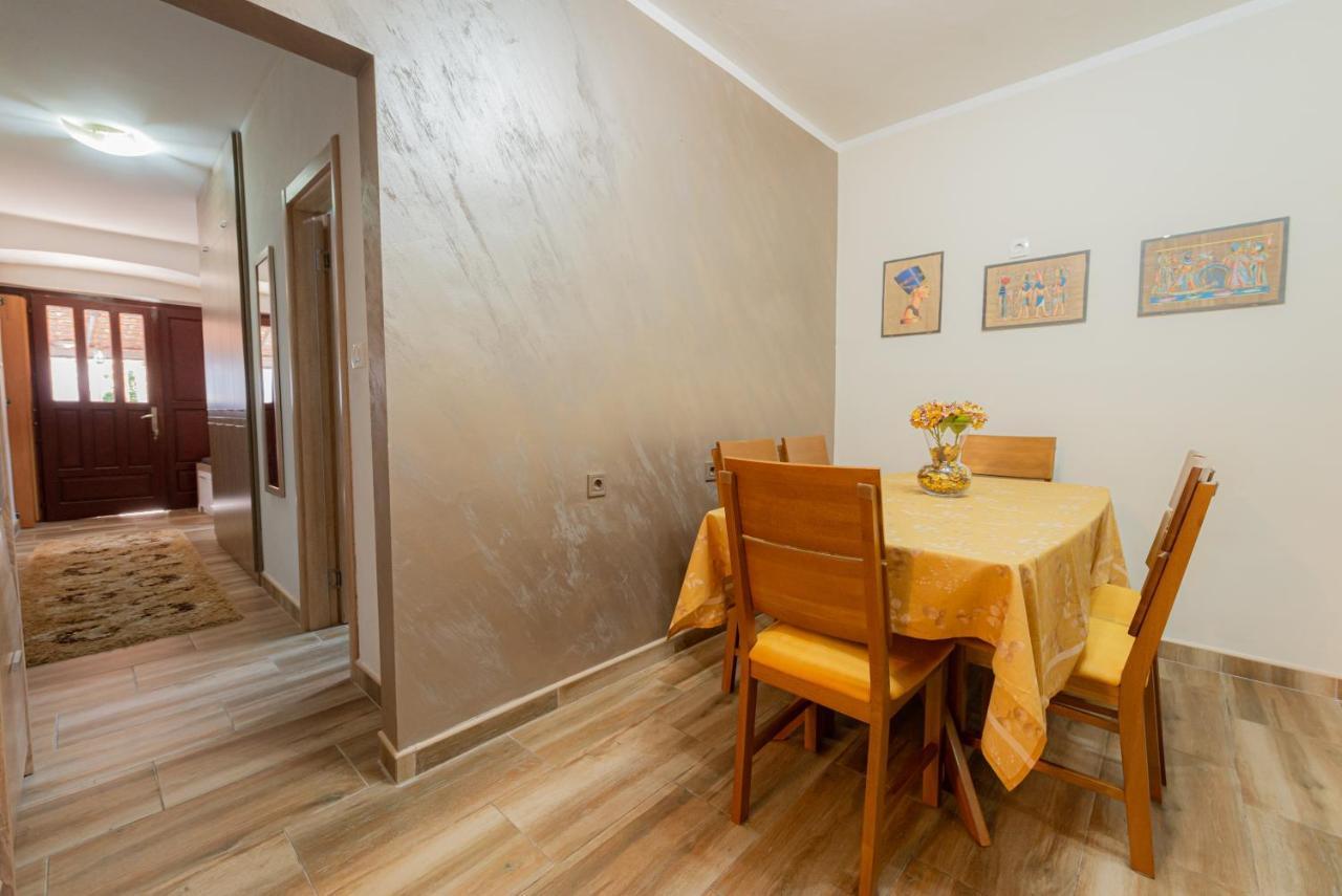 Sea Front 171 Apartment Kotor Exterior foto
