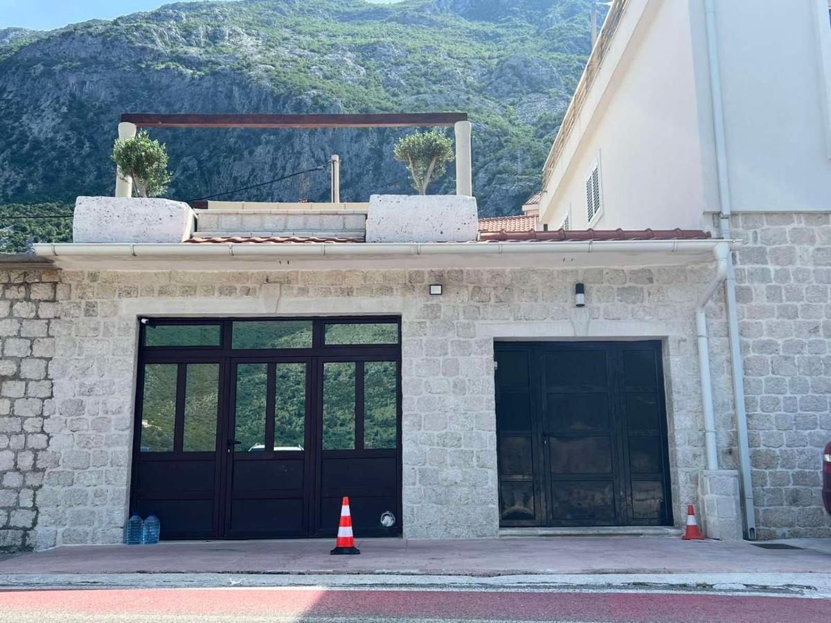 Sea Front 171 Apartment Kotor Exterior foto